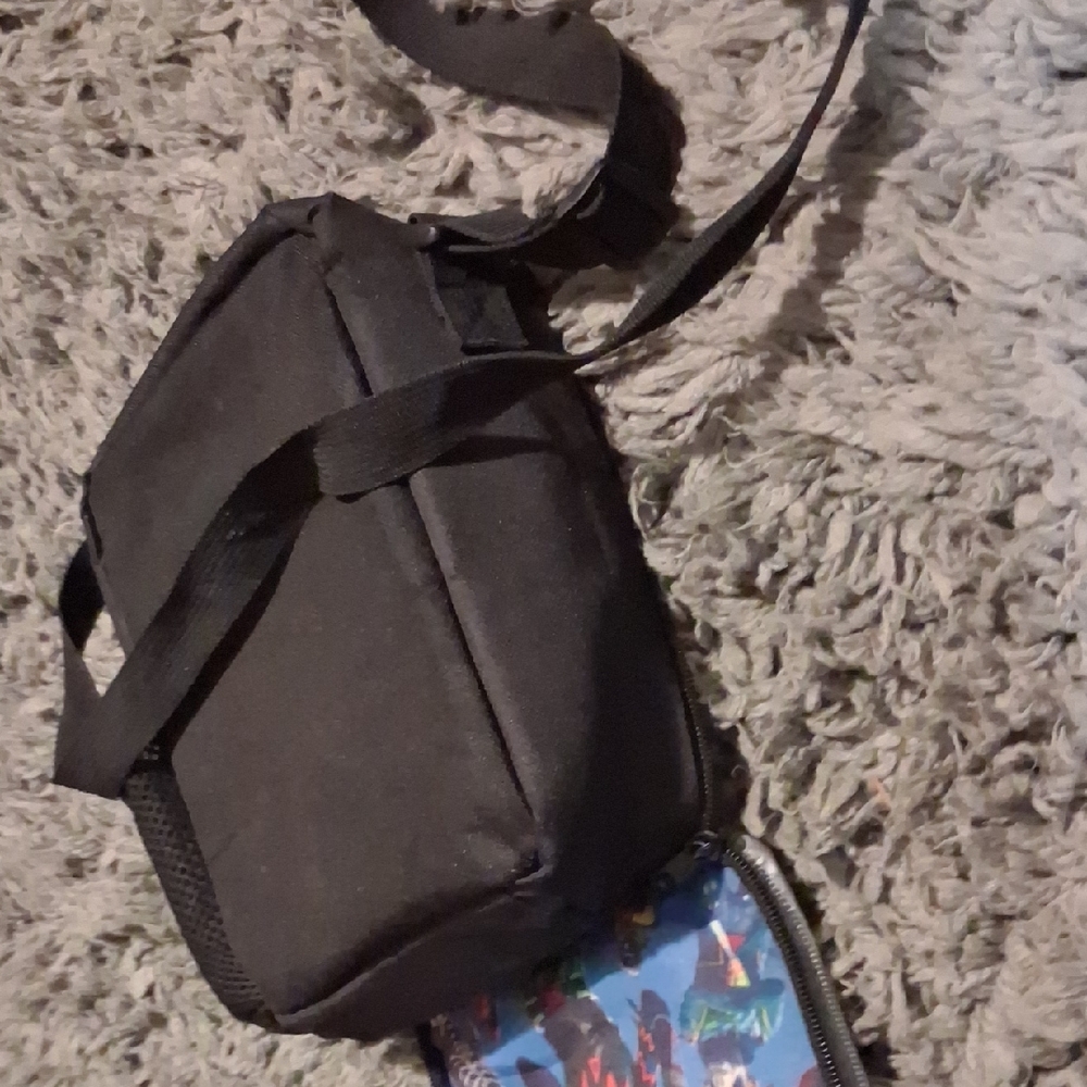 Fortnite LunchBox/bag - Picture 7 of 8